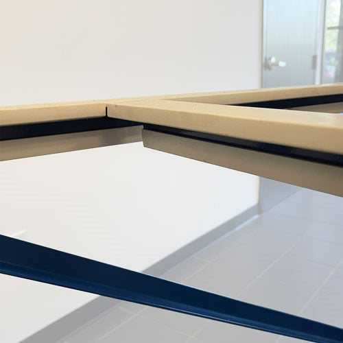 Weha 27" Work Table with White Locking Rubber
