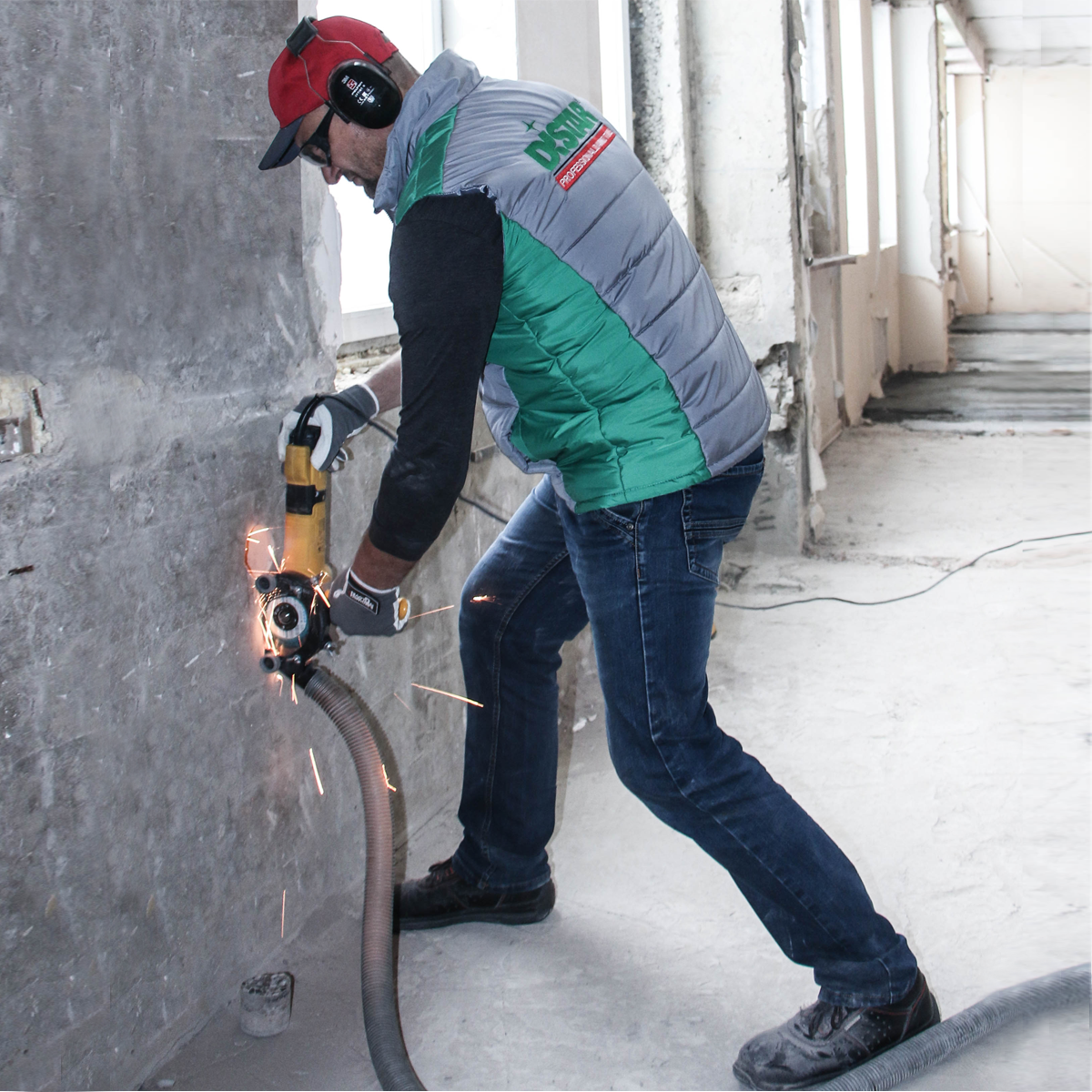 AirCHASER Angle Grinder Dust-Free Cutting Attachment with Adjustable Depth